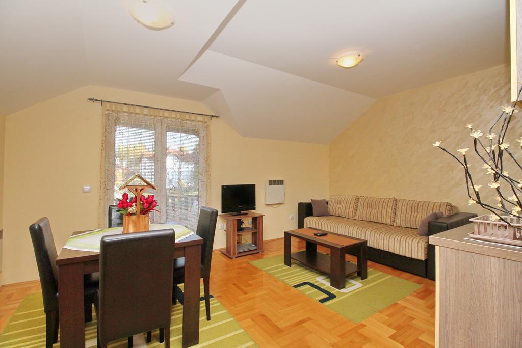 Apartments Vila Velickovic Zlatibor Exterior foto